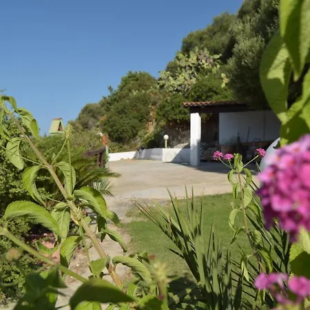 Bellavista By La Via Del Mare Viaggi E Vacanze بيت للعطل فيلاّسيمِيوس